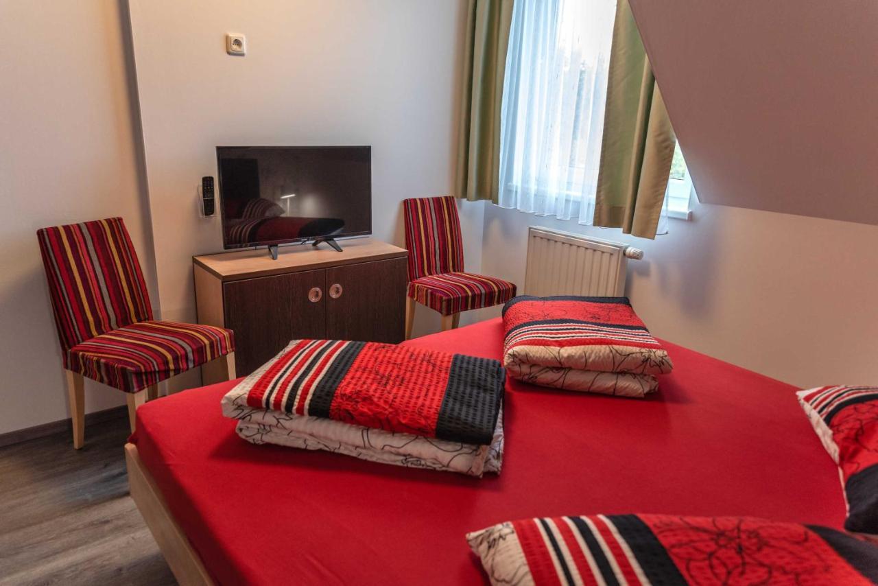 Apartmán Haus Inselperle Mit Blick Auf Den Bodden Alt Reddevitz Pokoj fotografie